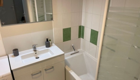 Logement �tudiant T2 &agrave; Bordeaux (33300)