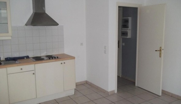 Logement tudiant Location T2 Vide Borre (59190)