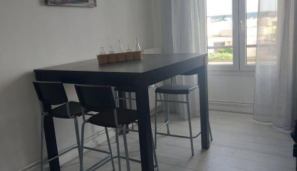 Logement tudiant T2 à Bourg en Bresse (01000)