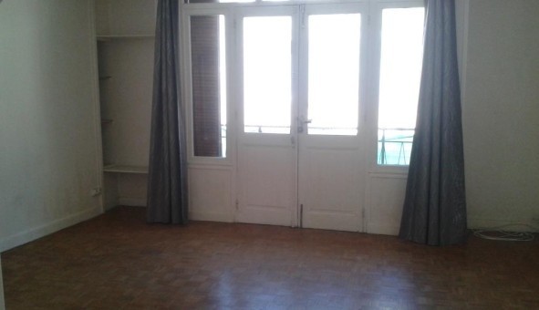 Logement tudiant Location T2 Vide Bourg en Bresse (01000)