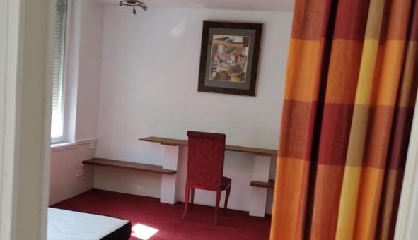 Logement tudiant T2 à Bourges (18000)