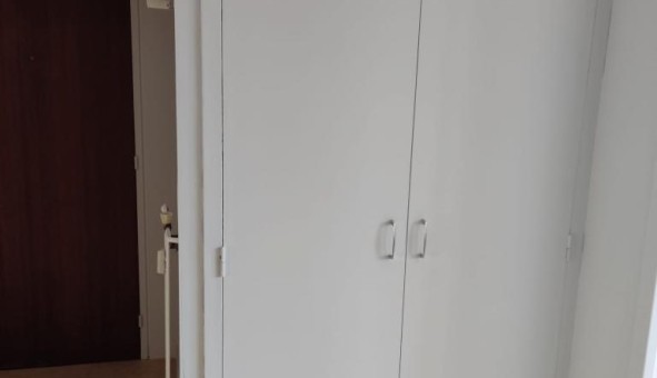 Logement tudiant T2 à Bourges (18000)