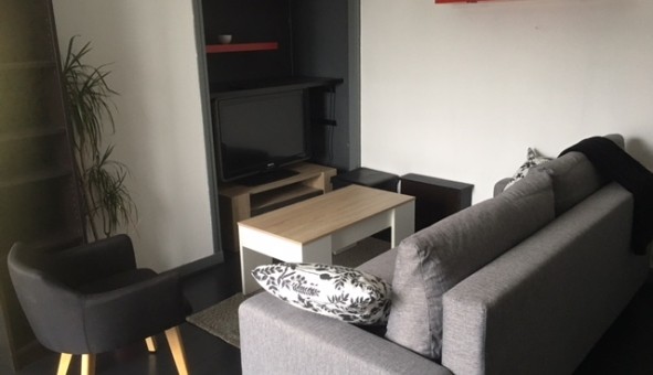 Logement tudiant T2 à Bourges (18000)