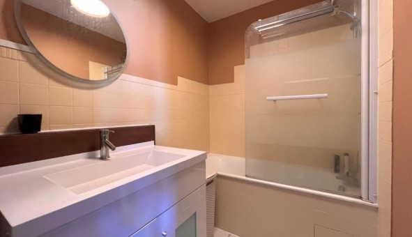 Logement tudiant T2 à Bourges (18000)
