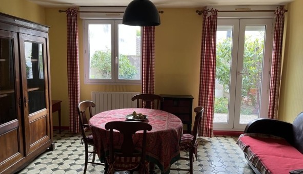 Logement tudiant T2 à Bourges (18000)
