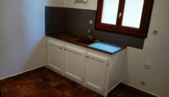 Logement tudiant T2 à Bourges (18000)