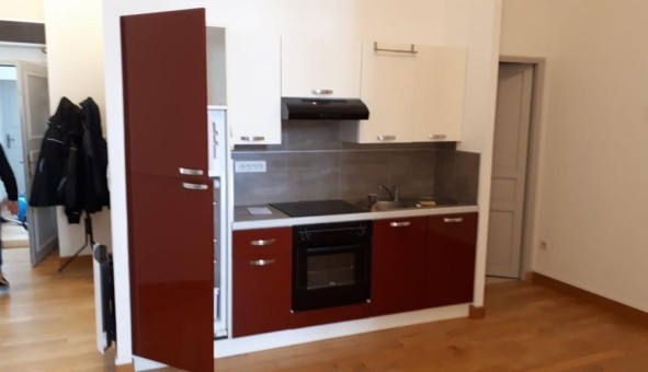 Logement tudiant T2 à Bourges (18000)