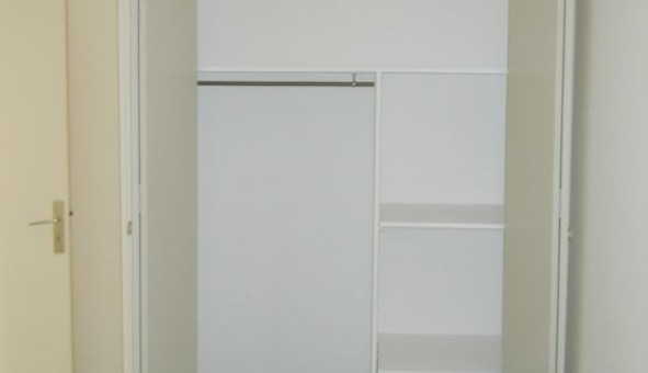 Logement �tudiant T2 &agrave; Bourges (18000)