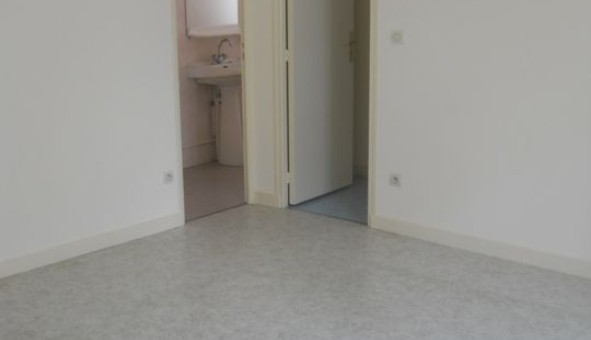 Logement �tudiant T2 &agrave; Bourges (18000)