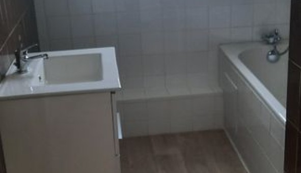 Logement �tudiant T2 &agrave; Boussac (23600)