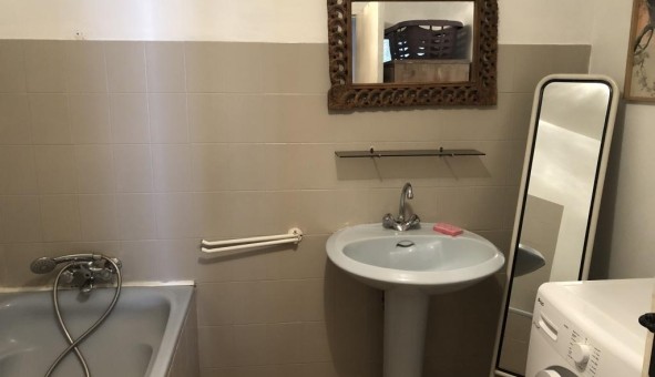 Logement tudiant T2 à Bouzigues (34140)