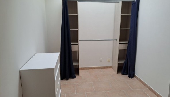 Logement �tudiant T2 &agrave; Breuil la R�orte (17700)