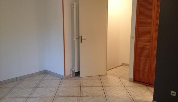Logement �tudiant T2 &agrave; Brueil en Vexin (78440)