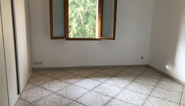 Logement �tudiant T2 &agrave; Brueil en Vexin (78440)