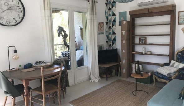 Logement tudiant T2 à Buisson (84110)