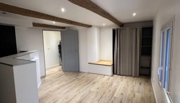 Logement �tudiant T2 &agrave; Cabri�s (13480)