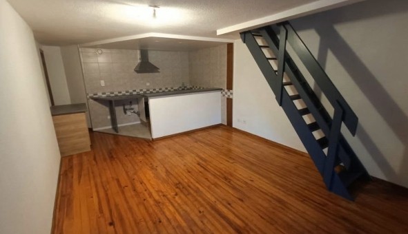 Logement �tudiant T2 &agrave; Cadem�ne (25290)