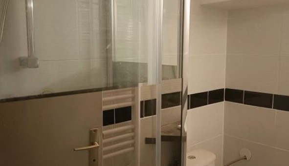 Logement �tudiant T2 &agrave; Cadem�ne (25290)