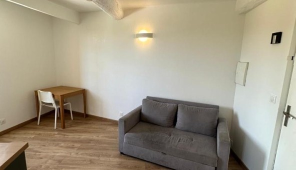 Logement �tudiant T2 &agrave; Cagnes sur Mer (06800)