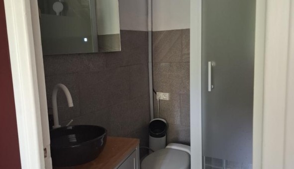 Logement tudiant T2 à Calvinet (15340)