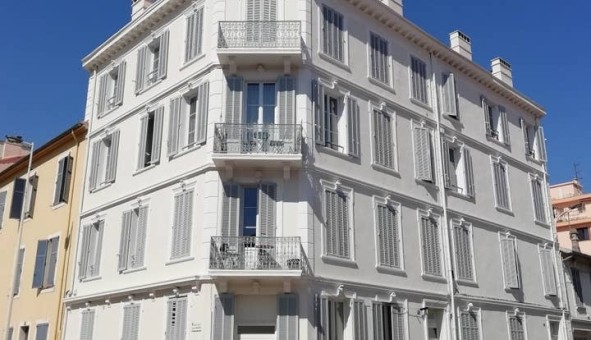 Logement tudiant Location T2 Vide Cannes (06400)