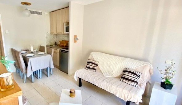 Logement tudiant T2 à Cannes (06400)