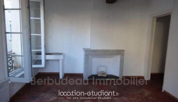 Logement tudiant T2 à Carpentras (84200)