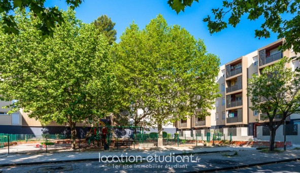 Logement tudiant T2 à Carpentras (84200)