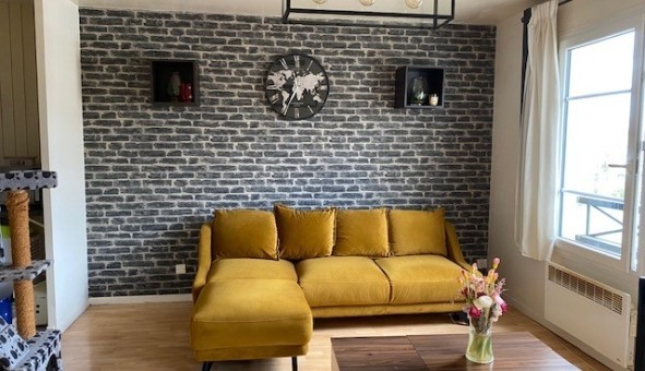 Logement �tudiant T2 &agrave; Carri�res sous Poissy (78955)