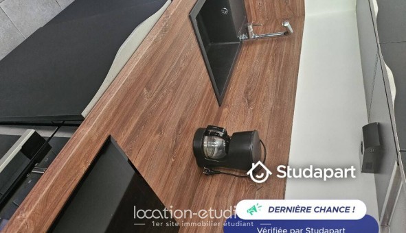 Logement �tudiant T2 &agrave; Carri�res sous Poissy (78955)