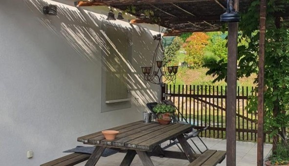 Logement tudiant T2 à Caseneuve (84750)
