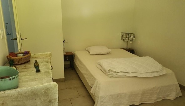 Logement tudiant T2 à Caseneuve (84750)