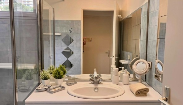 Logement tudiant T2 à Castellar (06500)