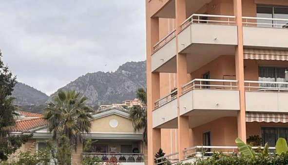Logement tudiant T2 à Castellar (06500)