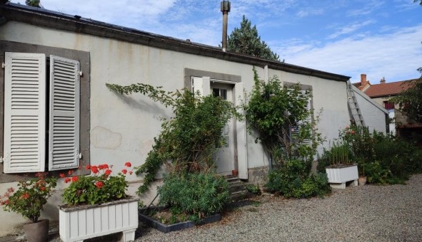 Logement tudiant T2 à Cellule (63200)