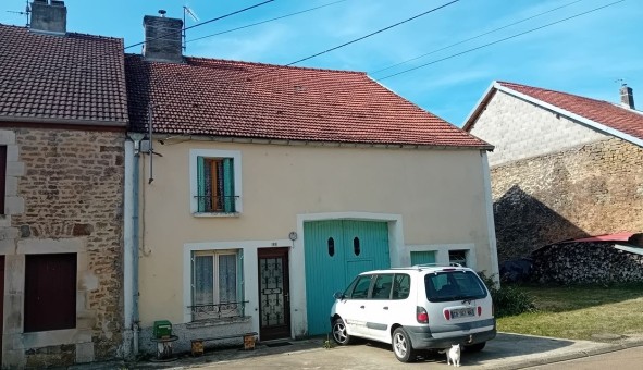 Logement �tudiant T2 &agrave; Celsoy (52600)
