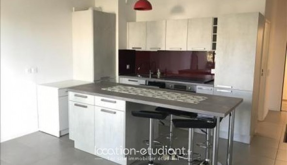 Logement tudiant T2 à Cenon (33150)