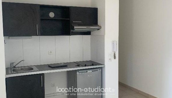 Logement tudiant Location T2 Vide Cenon (33150)