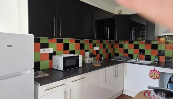 Logement �tudiant T2 &agrave; Cenon (33150)