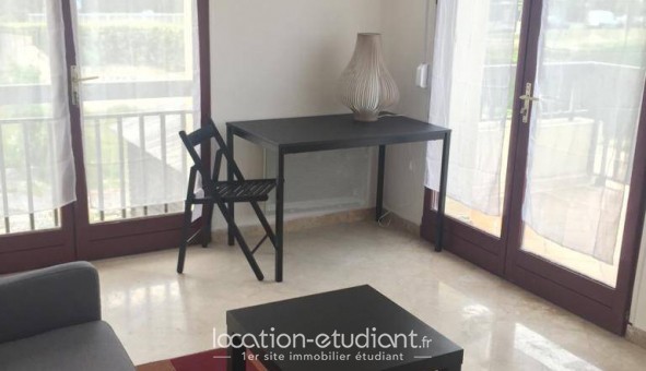 Logement tudiant Location T2 Meublé Cergy (95000)