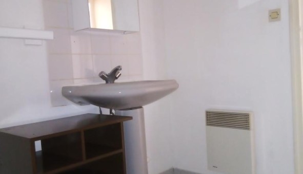 Logement �tudiant T2 &agrave; Ch�lons en Champagne (51000)