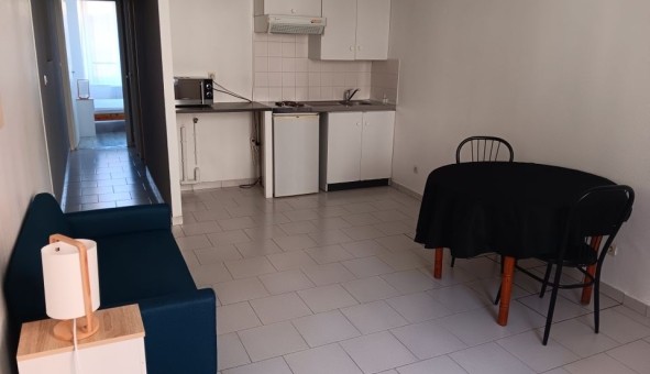 Logement �tudiant T2 &agrave; Ch�lons en Champagne (51000)