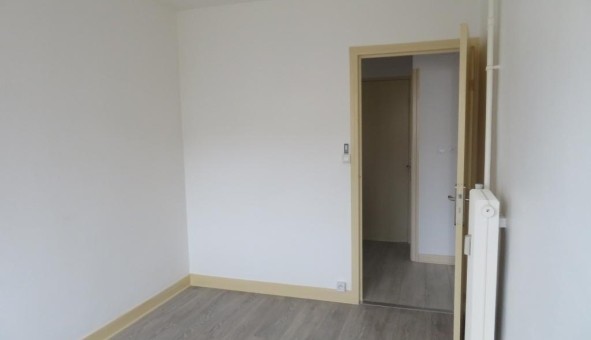 Logement tudiant T2 à Chamalires (63400)