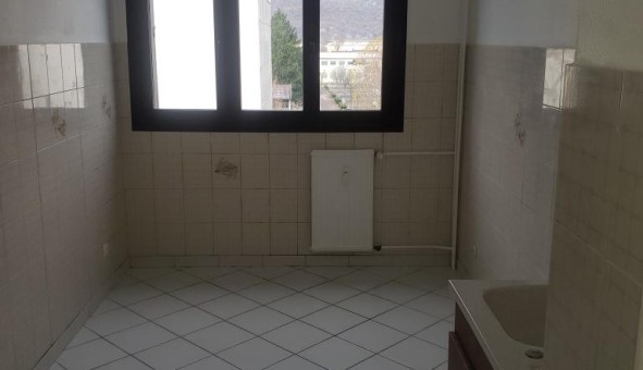 Logement tudiant T2 à Champagnier (38800)