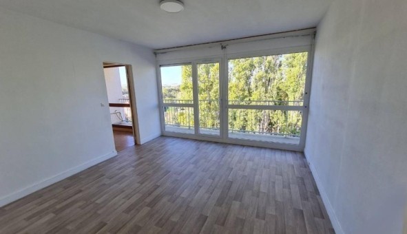 Logement tudiant T2 à Champlay (89300)