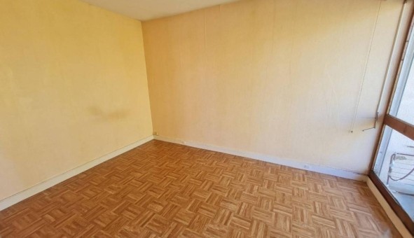 Logement tudiant T2 à Champlay (89300)