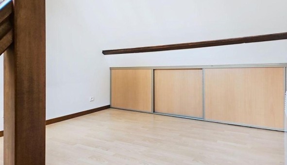 Logement �tudiant T2 &agrave; Champlay (89300)