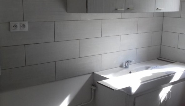 Logement tudiant T2 à Chartres (28000)