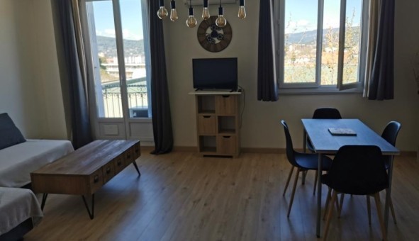 Logement tudiant T2 à Chteaudouble (83300)