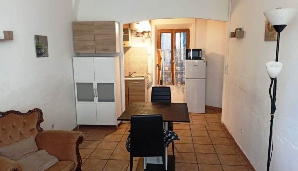 Logement tudiant T2 à Chteaudouble (83300)
